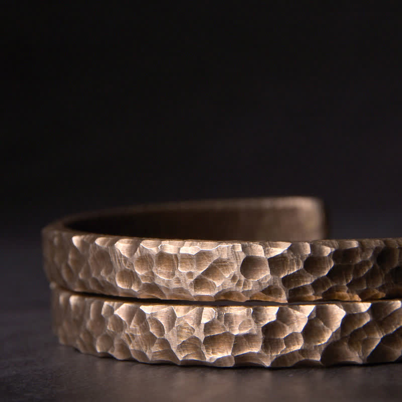 Armband Kupfer – Wohlstand gehämmertes Design Naturstein eleganter Look