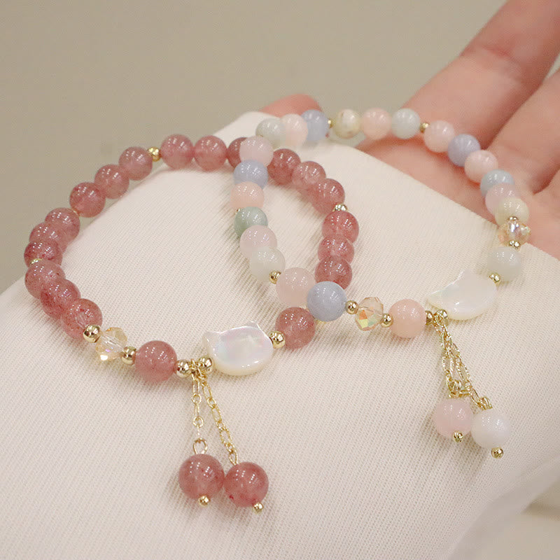 Armband Erdbeerquarz Katze – Liebe rosé Perlen Naturstein elastisch elegant