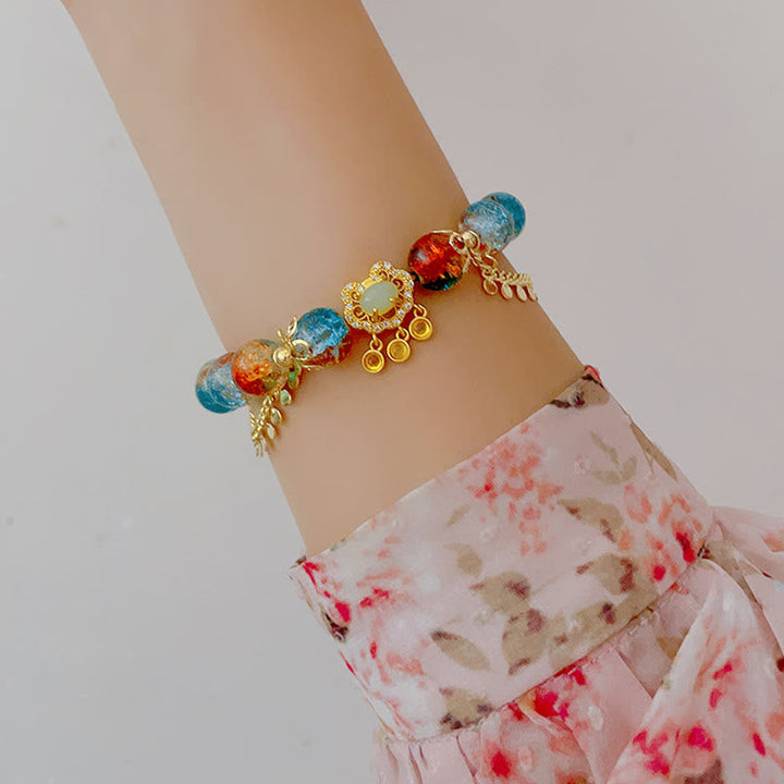 Buntes Liuli Glas Perlen Armband Chinesisch Glück elegant getragen