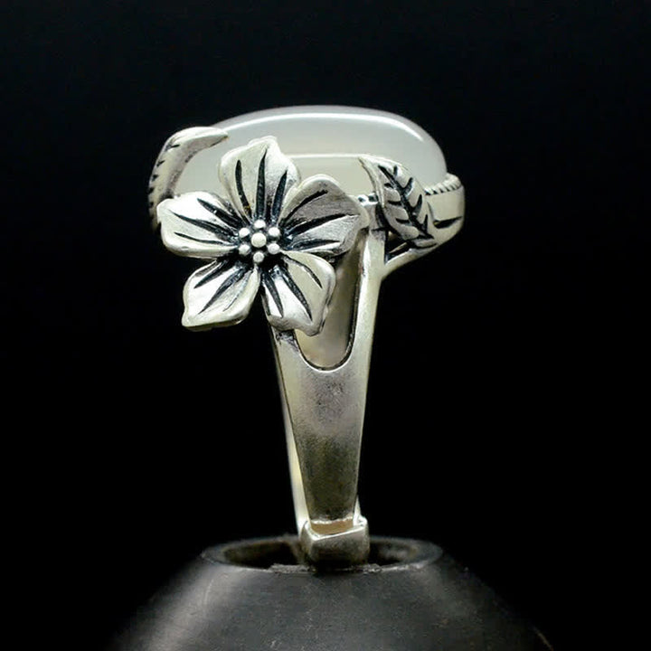 Ring Chalcedon Pflaumenblüte – Positivität & Harmonie silberner Blütenring elegant