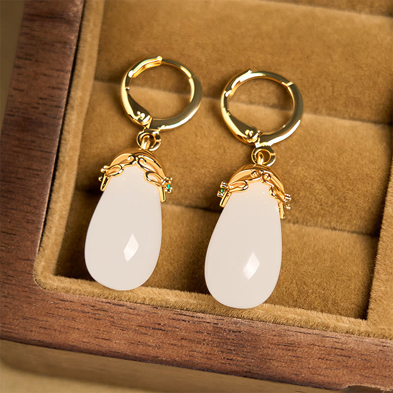 Ohrringe Grüner Chalcedon Tropfen Stärke goldfarben Schmuckschatulle elegant spirituell