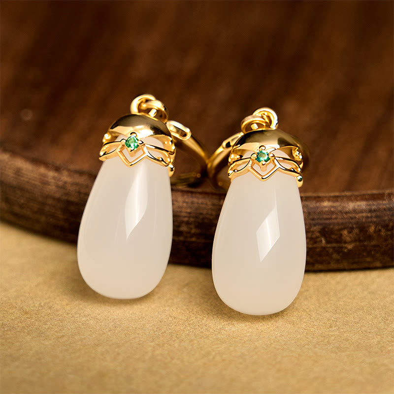 Ohrringe Grüner Chalcedon Tropfen – Stärke weiß Gold Boho Schmuck spirituell
