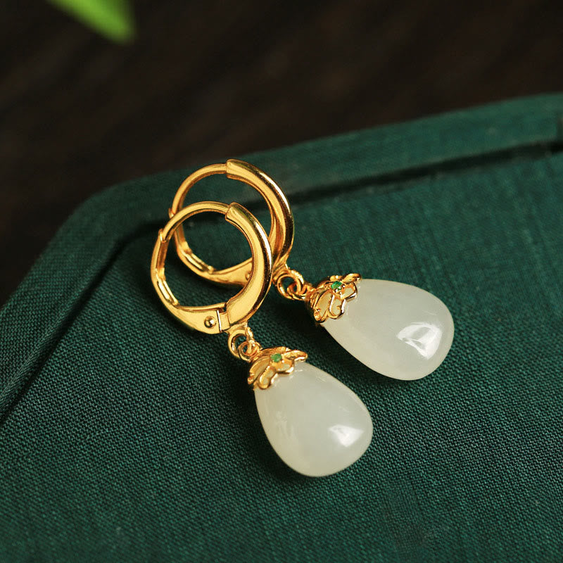 Ohrringe Grüner Chalcedon Tropfen – Stärke goldfarben Boho Schmuck spirituell elegant