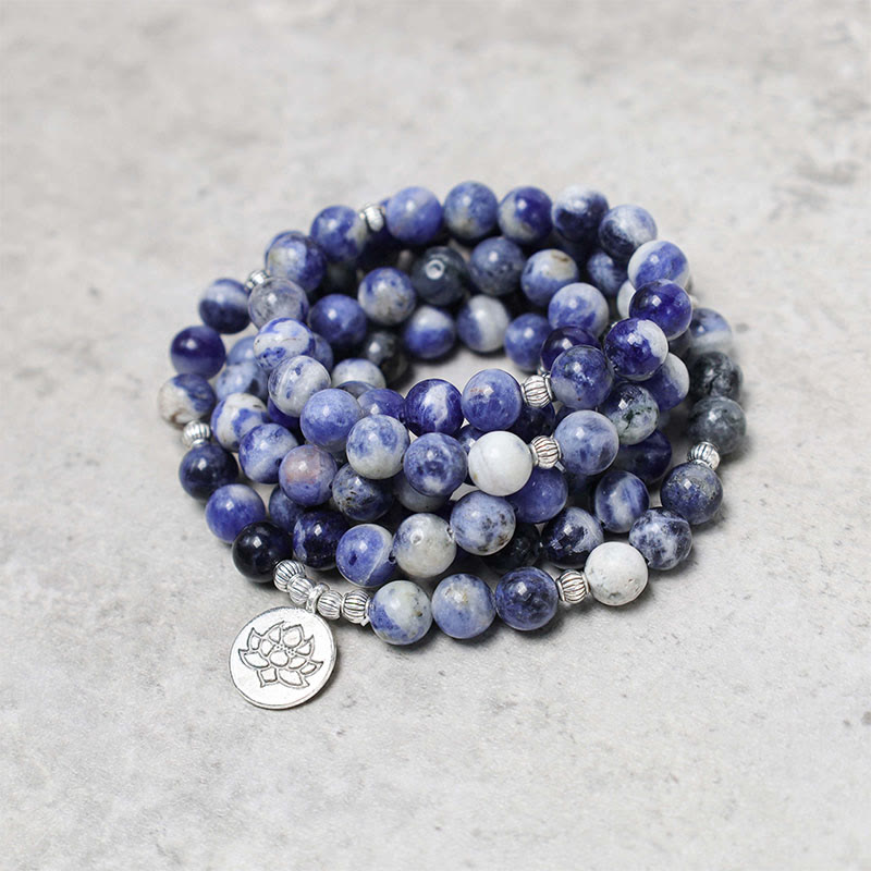 Sodalith Armband Lotus – Frieden mit silbernem Lotusanhänger
