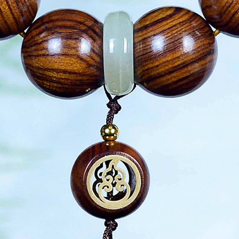 Armband Rosenholz – Ruhe mit Jade Anhänger elegantes Holzdesign