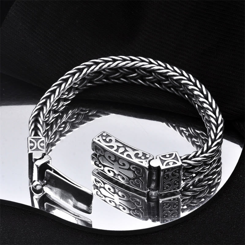Silbernes geflochtenes Armband – Heilung Harmonie elegantes Design.