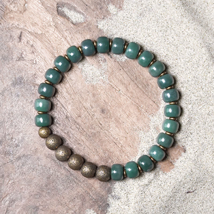 Grünes Bodhi Armband mit Kupperperlen Erfolg Naturstein elastisch.