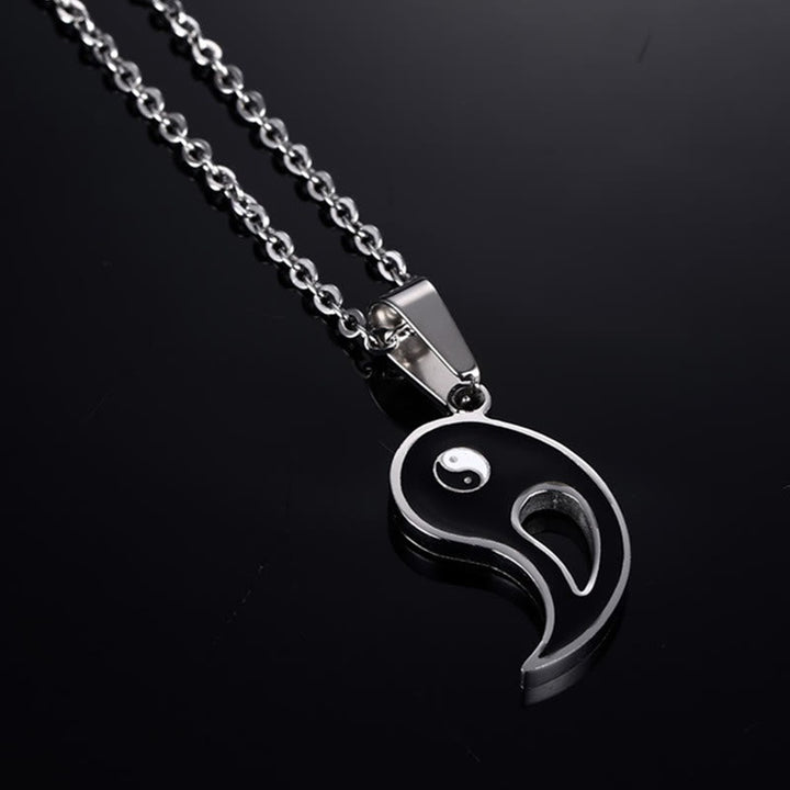 Kette Yin Yang Stein – Bild 10 – Silberne Kette mit schwarzweißem Yin Yang Stein Anhänger elegantes Design