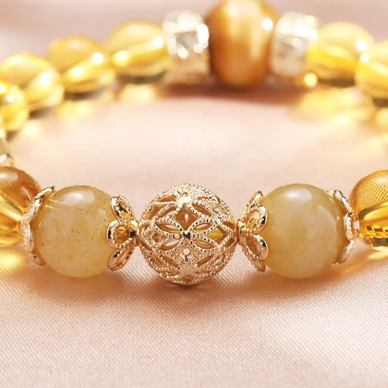 Armband Citrin – Wohlstand mit goldenen Perlen und Natursteinen elegant.