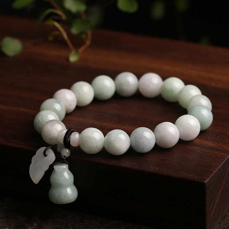 Jade Pixiu Armband mit weißen Perlen und Anhänger Erfolg