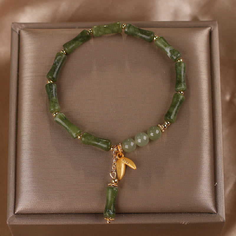 Armband Jade Bambus grüne Perlen goldene Blattanhänger Glück Wohlstand.