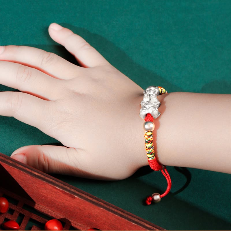 Pixiu Armband 925 Silber Wohlstand rotes Seidenband Handgelenk getragen
