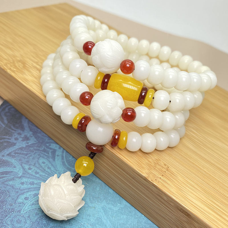 Bodhi Lotus Armband mit weißen Perlen, roten und gelben Steinen Schutz