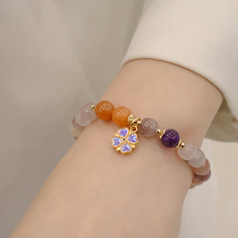 Jade Armband Wohlstand Stärke mit farbigen Steinen und goldenem Anhänger
