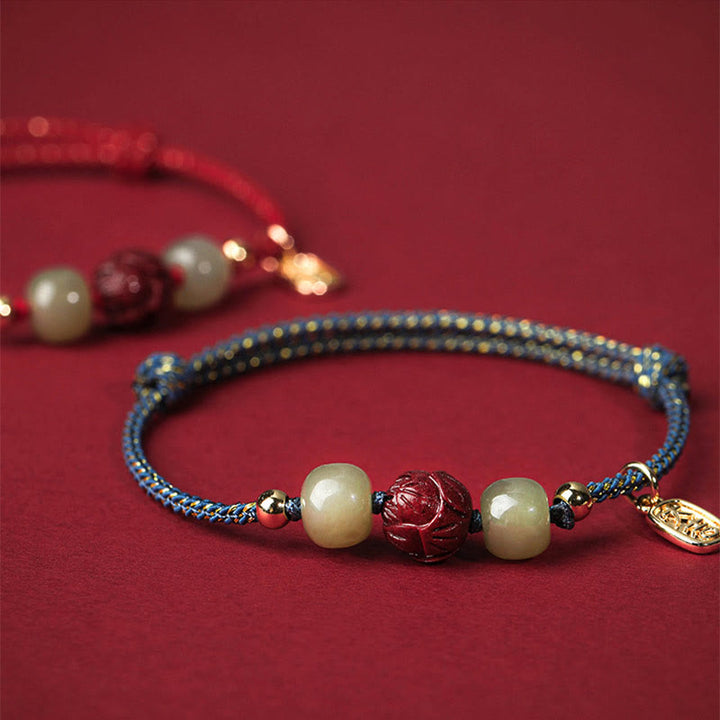 Armband Zinnober Jade Lotus – Glück mit Perlen und Lotusblüte eleganz.