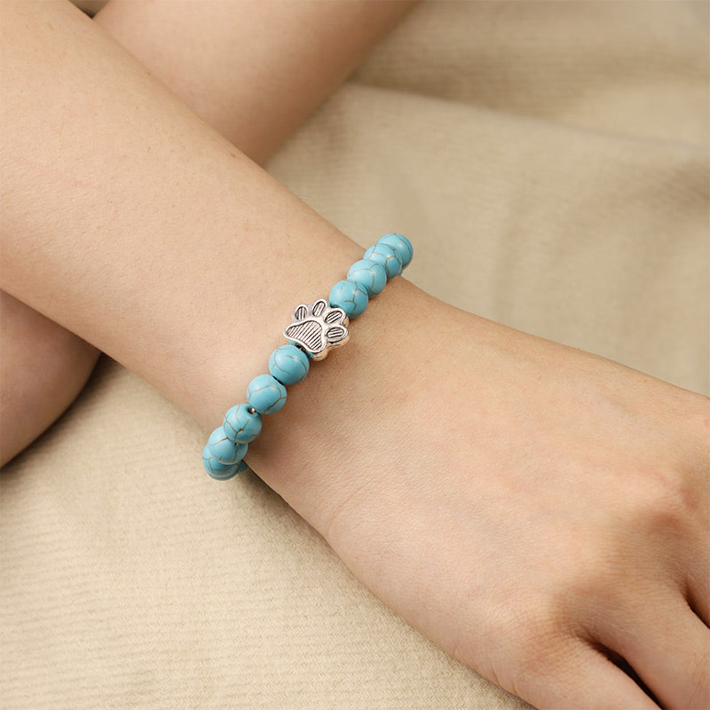 Hellblaues Armband Hund Pfote Charm Naturstein elastisch Handgelenk.