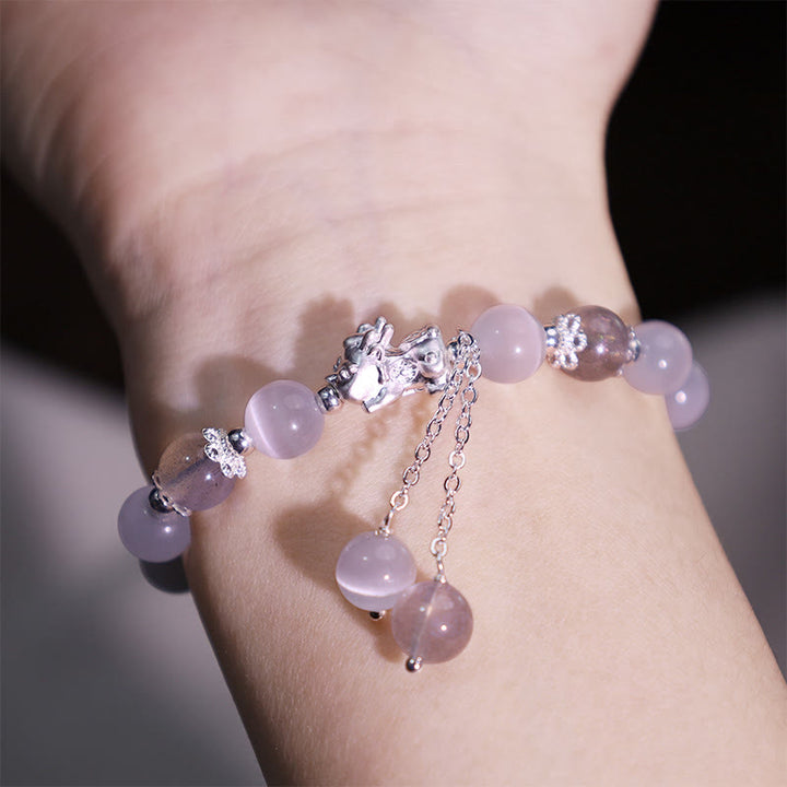 Armband Erdbeerquarz Mondstein Pixiu silberne Kette eleganter Style