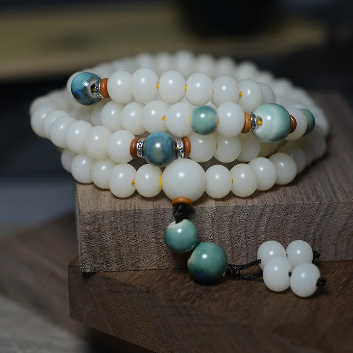 Mala 108 Perlen Bodhi – Ruhe weiße Perlen grüne Edelsteine Armband