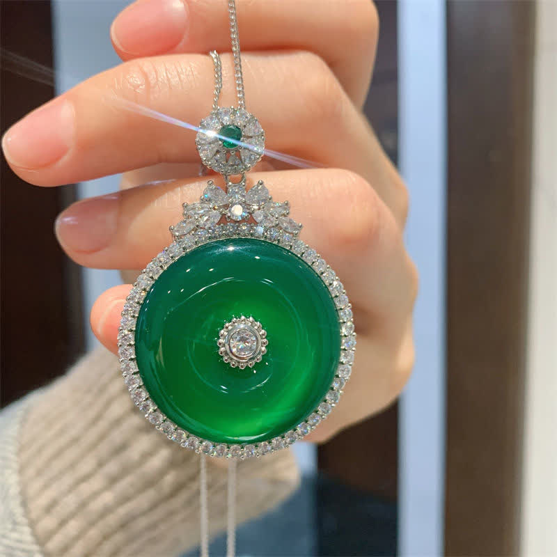 Grüner Chalzedon Anhänger, Silberkette, Buddha Schmuck, Frieden, elegant