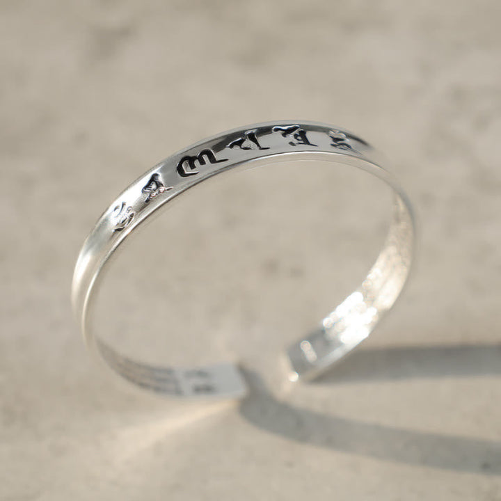 Armband Tibet Mantra Weiß Kupfer Silber Flachansicht Gravur Detail