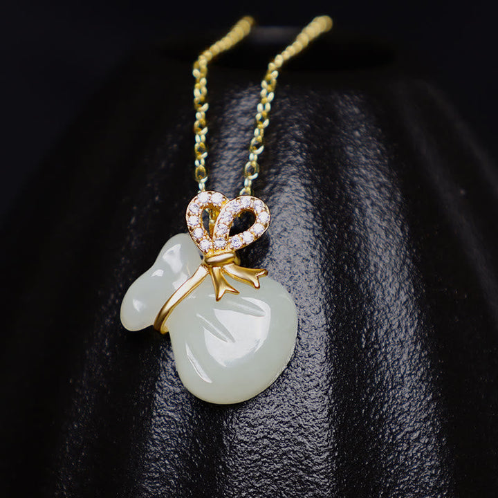 Kette Jade Stein Buddha Glück Schutz