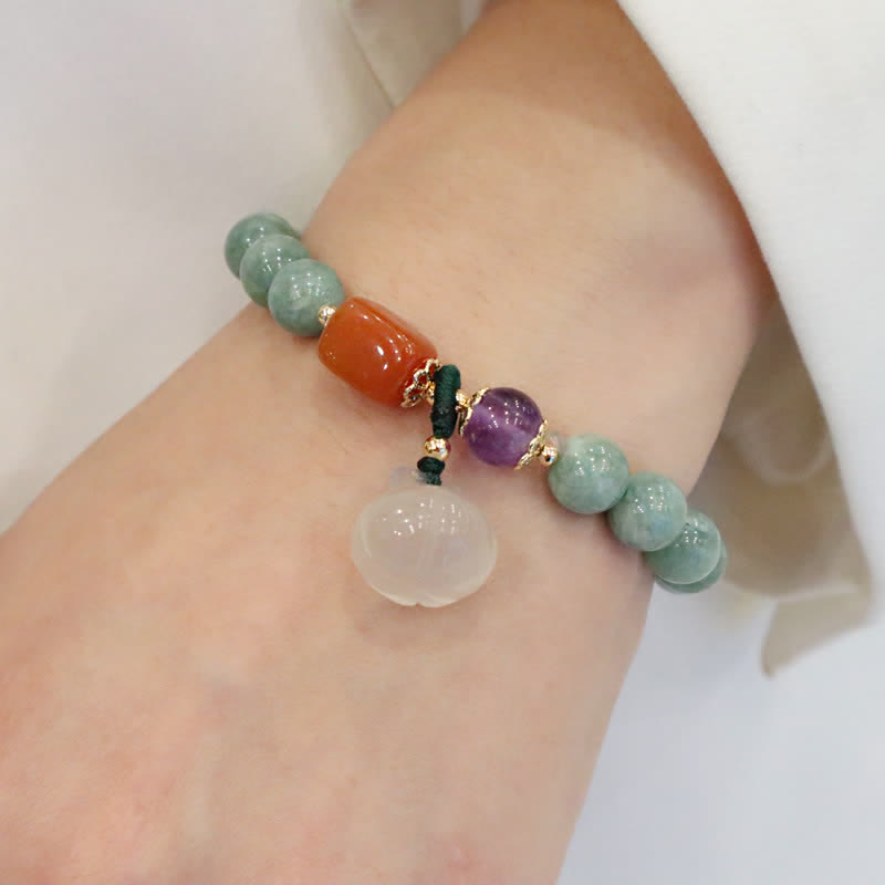 Armband Cyan Jade Amethyst Lotus Heilung Frieden Handgelenk getragen