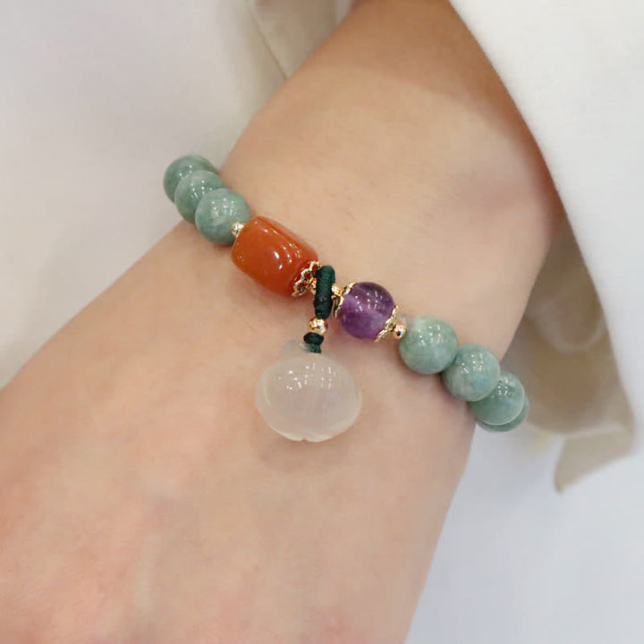 Armband Cyan Jade Amethyst Lotus Heilung Frieden Handgelenk getragen