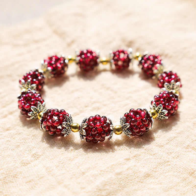 Armband Granat – Heilung rote Perlen Naturstein elegant gefertigt