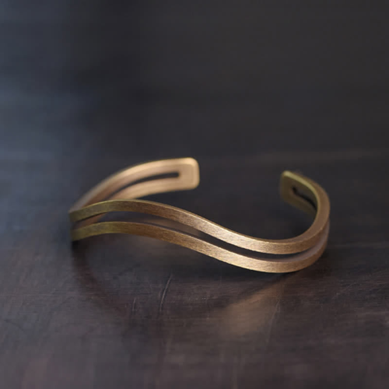 Armband Kupfer Viking Manschette – Glück elegantes Metalldesign Tisch