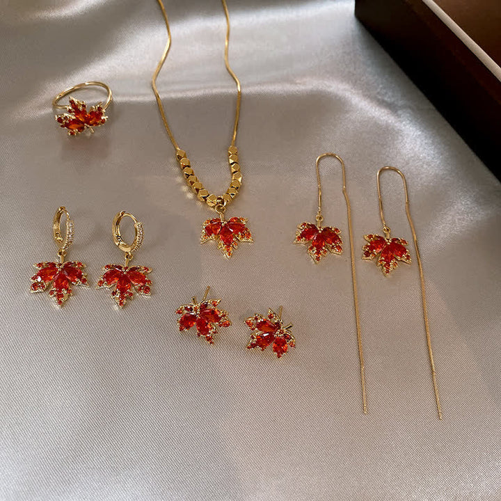 Ohrringe Ahornblatt Zirkonia rot gold Schmuckset mit Kette und Ring