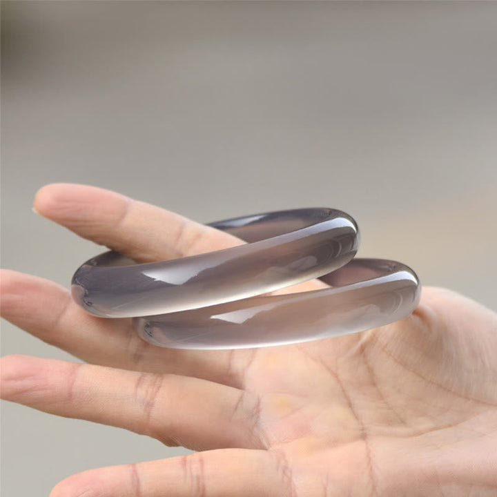 Harmonie Balance Armband – glatte Naturstein Perlen elastisch Handgelenk getragen