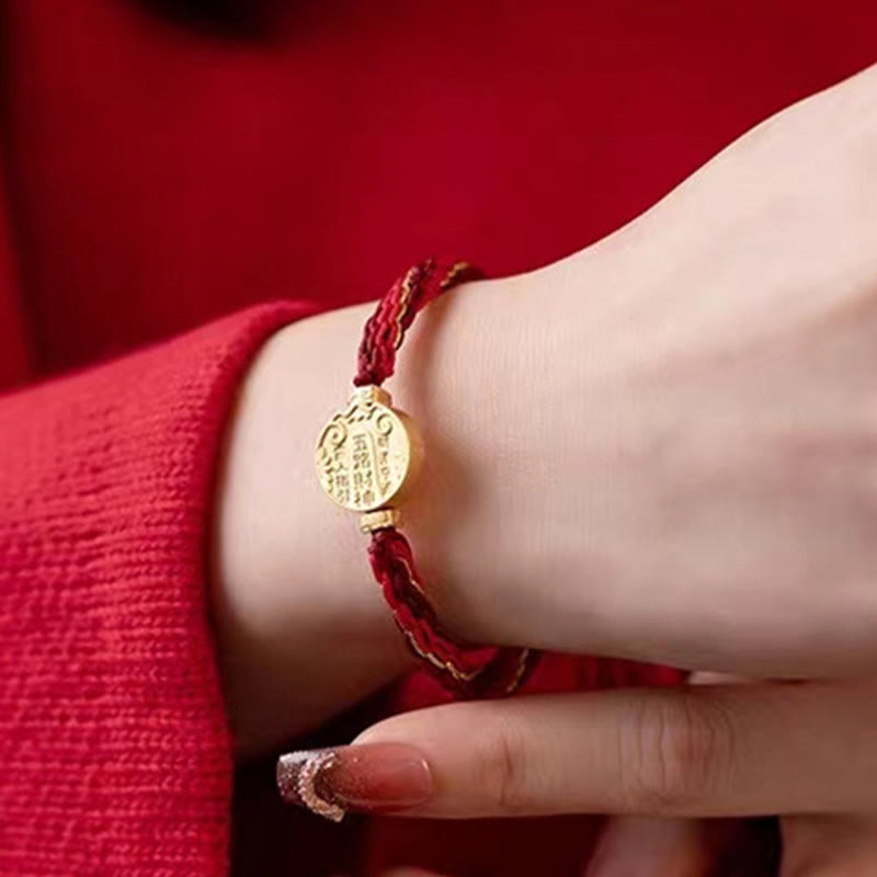 Armband – Schutz & Wohlstand rotes Seidenband goldene Münze Charm elegant