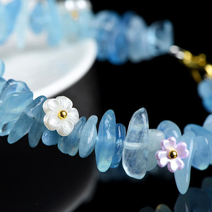 Armband Erdbeerquarz Aquamarin mit Blütenperlen edler Schmuck zarte Handarbeit