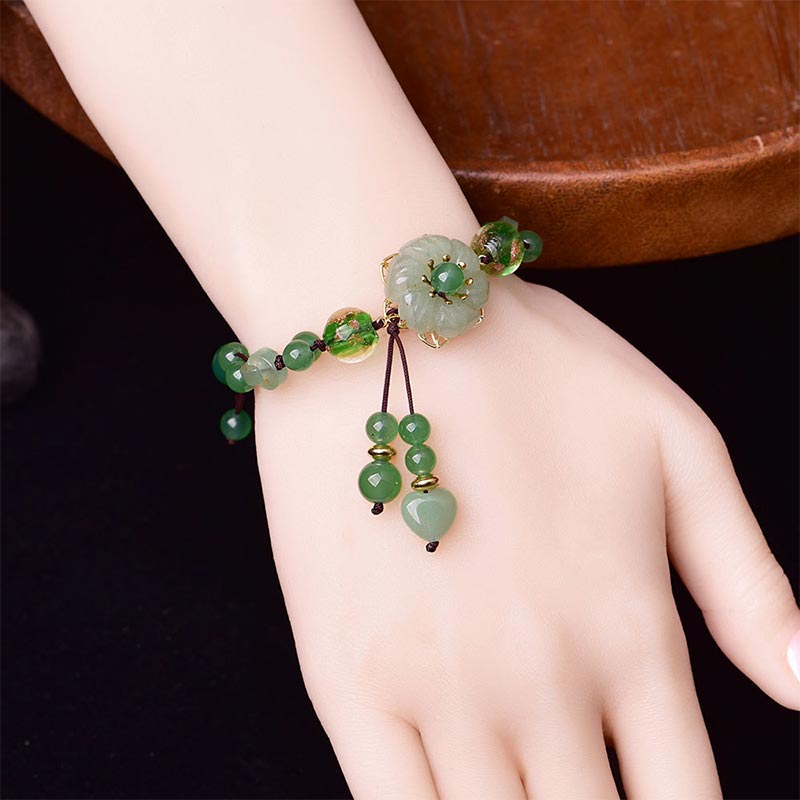 Armband Grüner Jade Glück Blume Anhänger