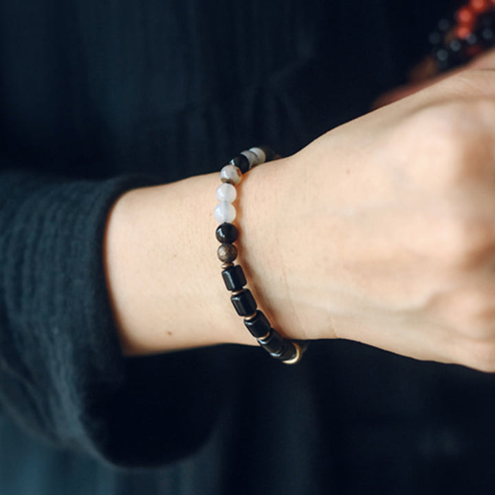 Armband Kristall Kupfer Paar Frieden elegant am Handgelenk getragen
