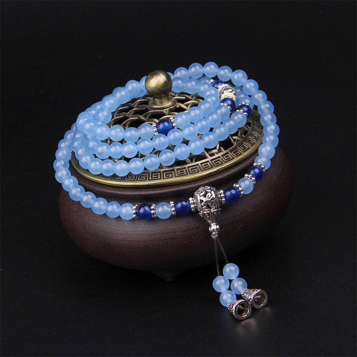 Mala 108 Perlen Kristall Blue Crystal Armband mit silbernen Verzierungen elegant.