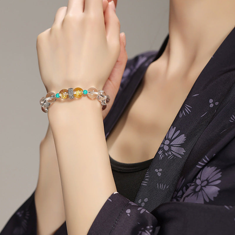 Armband 925 Silber mit Kristall Perlen am Handgelenk elegant getragen