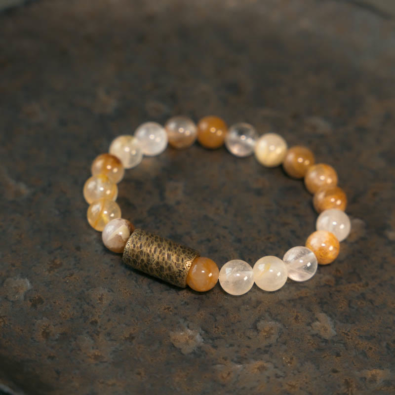 Armband Weißer Kristall – Schutz mit bernsteinfarbenen und klaren Perlen elastisch