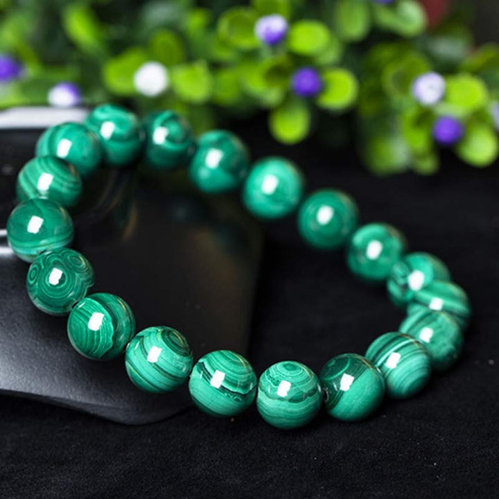 Mala Malachit Armband grüne Perlen Naturstein Schutzstein Ruhe elastisch getragen