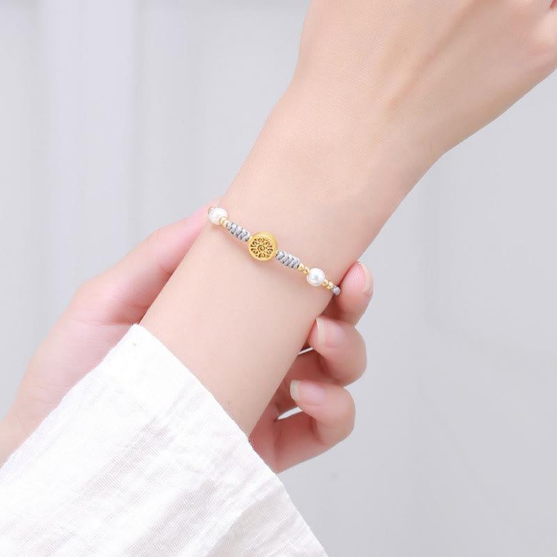 Armband Kupfer Perle – Glück elegantes Perlenarmband am Handgelenk getragen