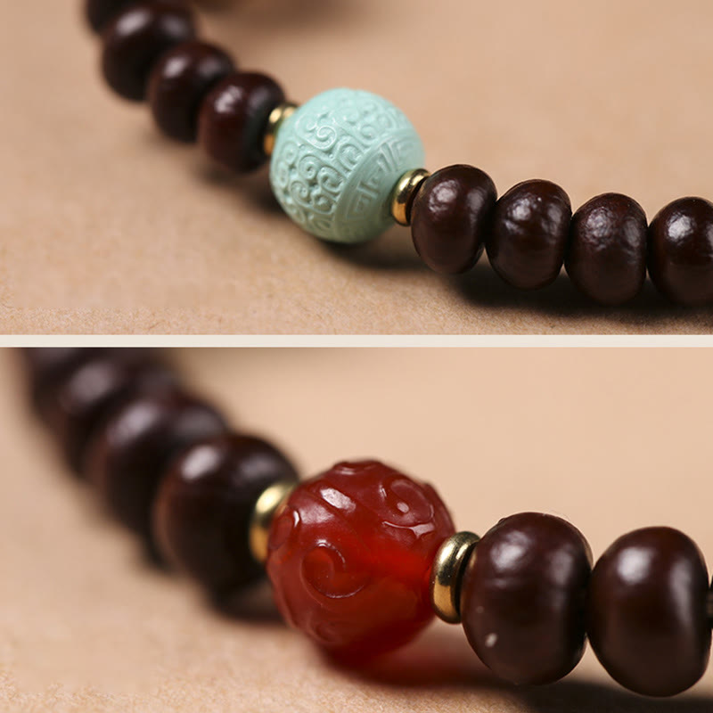 Bodhi Armband mit braunen Perlen und Jade Mittelteil Naturstein.