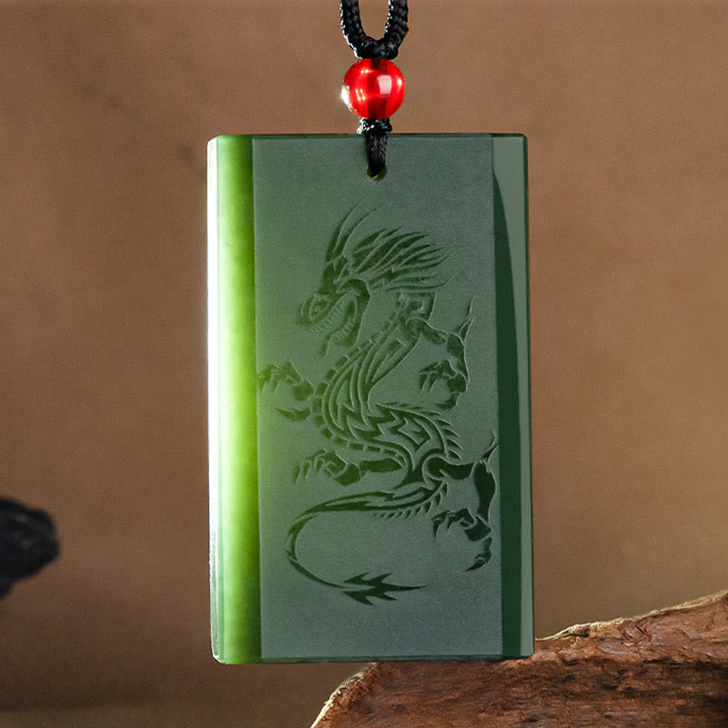 Anhänger Cyan Jade Drachen graviert Erfolg Halskette