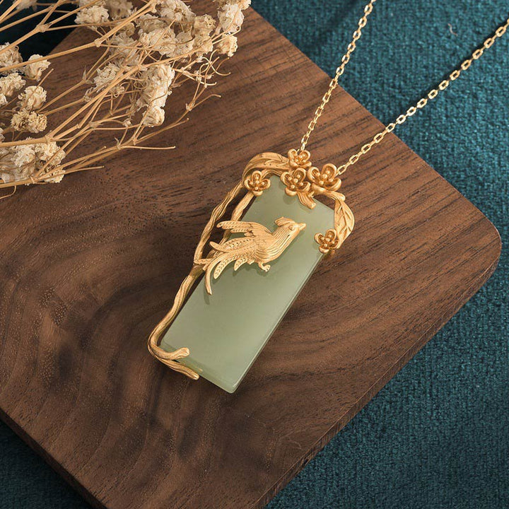 Kette Grüner Jade Anhänger Gold Vogel Naturstein