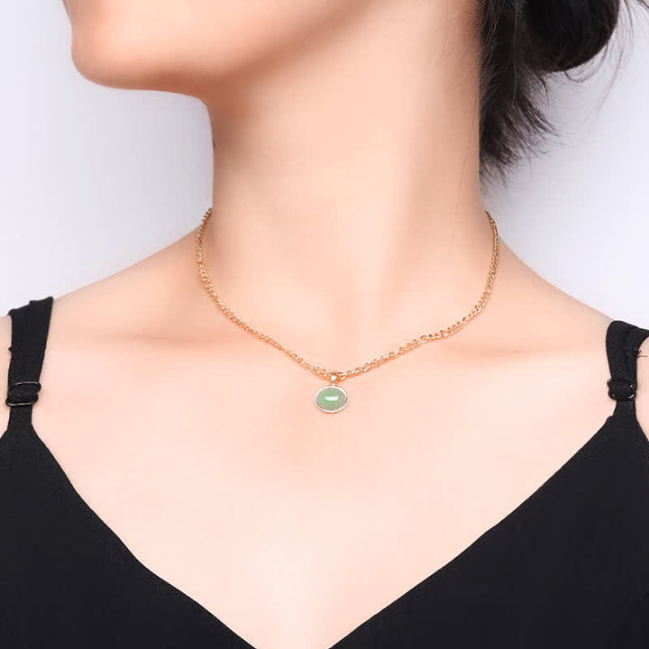 Grüner Stein Anhänger, Kette Türkis, Oval Form, Stärke Kraft