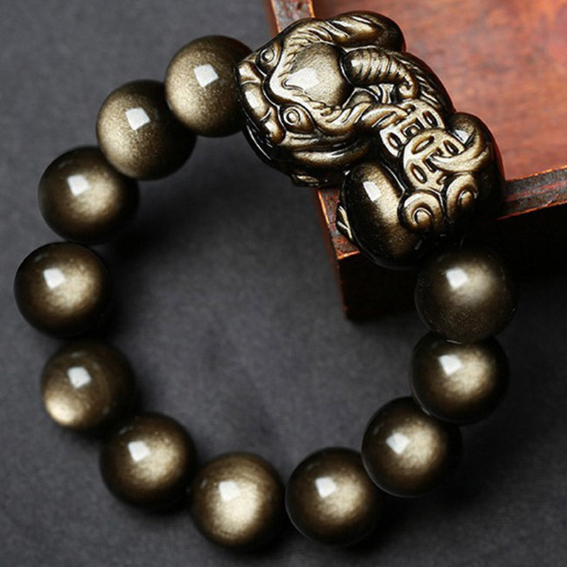 Obsidian Pixiu Armband mit glänzenden Perlen und Schutzamulett elegant.