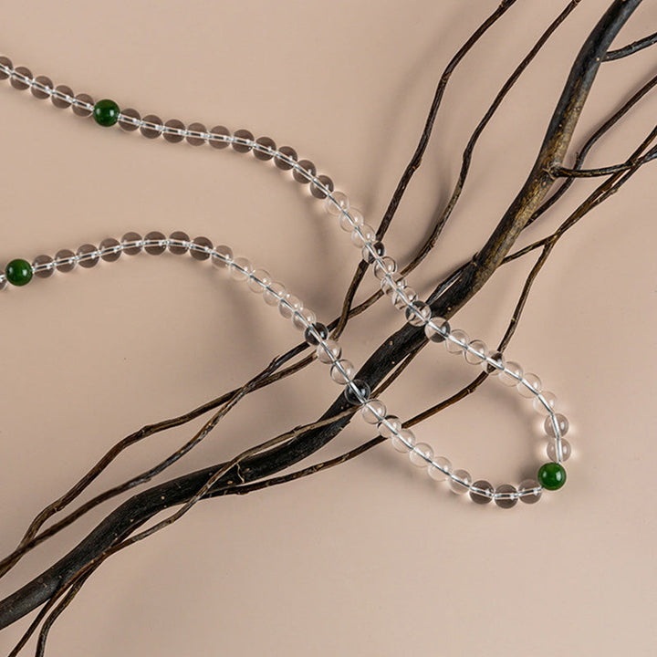 Mala 108 Perlen Weißer Kristall Jade Armband mit grünen Akzenten Ästen