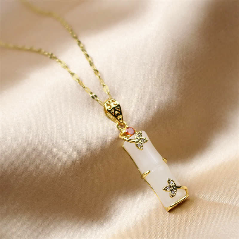 Jade Bambus Anhänger gold Kette mit Schutz Glück Motiv elegant
