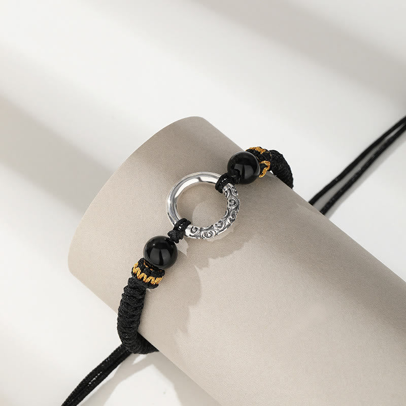 Schwarzes Armband 925 Silber mit Obsidian Perlen elegant getragen