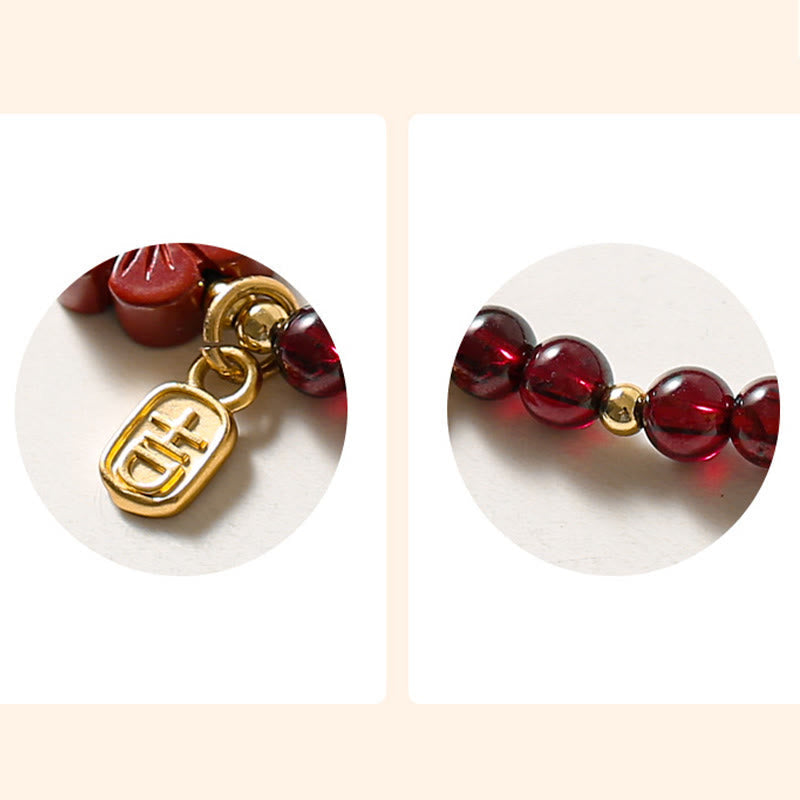 Granat Armband 14k Gold rote Perlen Zinnober Blume Schmuck Close-up