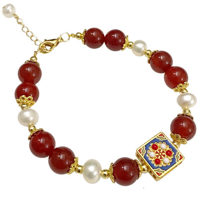 Armband Roter Achat Perle mit goldenem Schmuckelement quadratisch